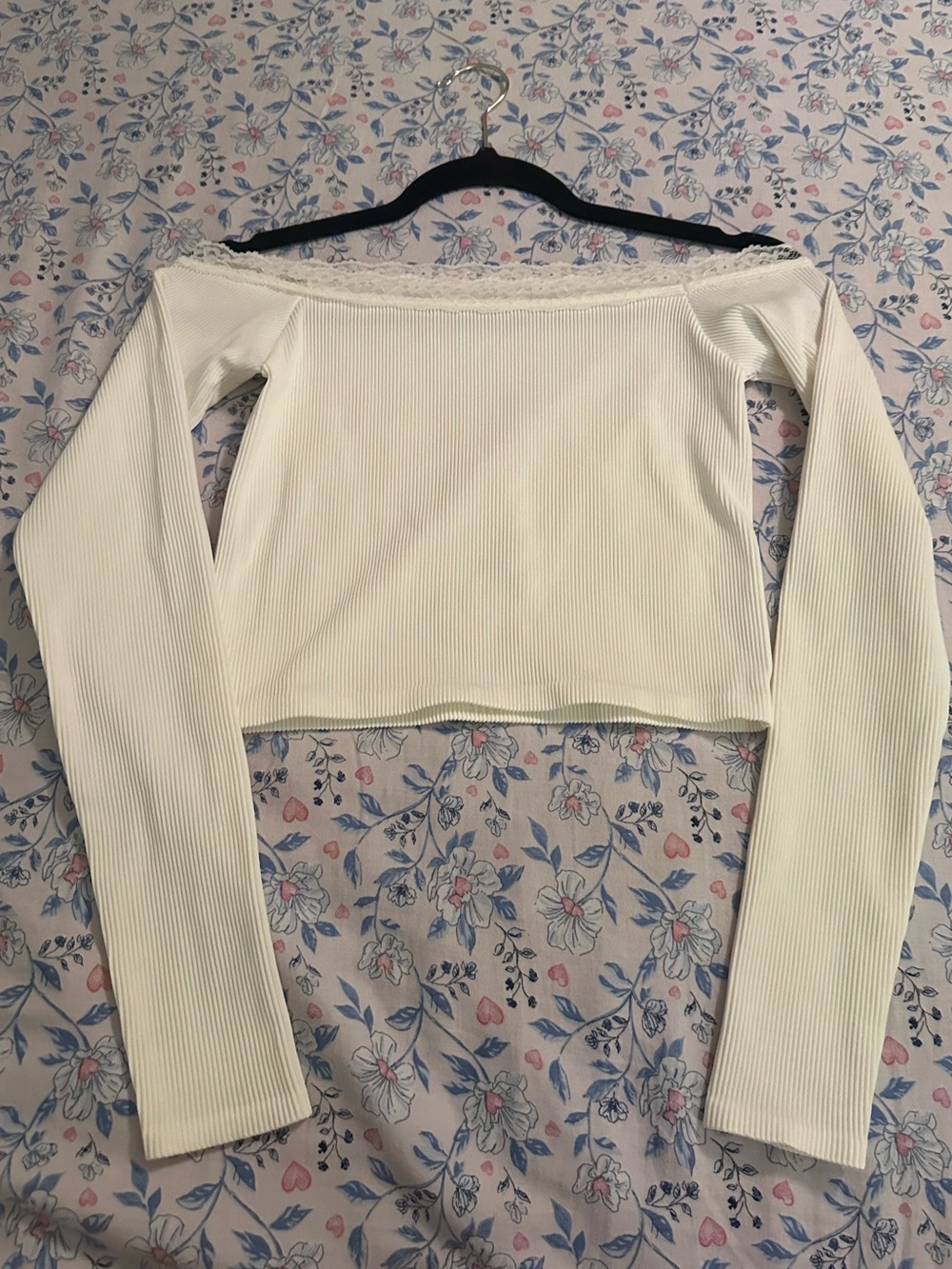 Urban Outfitters Out From Under  White Off-Shoulder Ribbed Crop Top